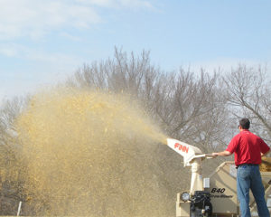 FINN B40 Straw Blower in use